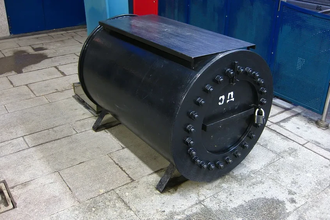 Чёрные бочки в метро: зачем их ставят на платформах?