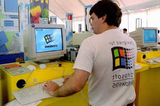 Как Windows 95 изменила всё: от кнопки «Пуск» до хита The Rolling Stones