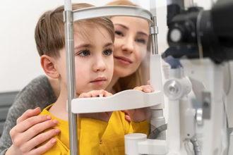 «Окулист Игорь»: в новосибирских школах тестируют систему проверки зрения
