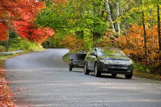Какие работы нужно сделать с машиной осенью: советы автоэксперта