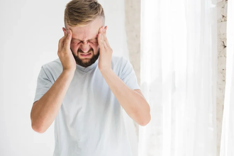 Метеозависимость: советы врача, как пережить магнитные бури и смену погоды