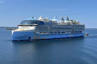 К 2050 году круизные лайнеры вырастут в 8 раз против «Титаника». В чем риск?