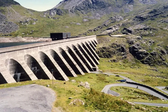 «Новая» гидроэнергетика: как аккумулируют энергию без плотин и водохранилищ