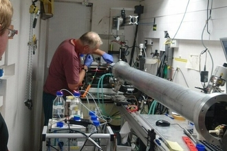 Белок Bcl-2: как он управляет жизнью и смертью раковых клеток