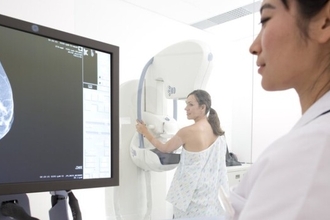 Прорыв в онкологии: как отключение одного гена может остановить агрессивный рак груди