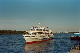 Легендарная «Родина»: удивительные факты о самом массовом советском теплоходе