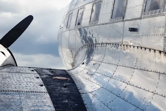 Почему самолеты до сих пор клепают: три причины отказа от сварки в авиации