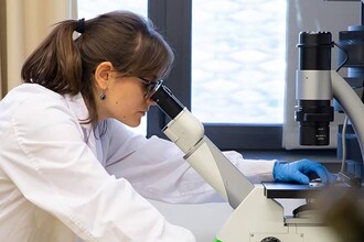 Дендритные клетки XCR1+: ключ к иммунотерапии против ВИЧ и гепатита