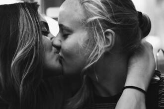 Эволюция и гены: как генетика связана с сексуальным поведением человека