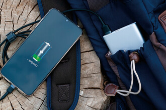 Как выбрать павербанк: ключевые характеристики для идеальной покупки