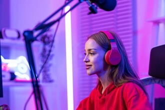 Как стримить на YouTube: 3 работающих способа для новичков