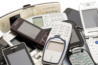 Легендарные телефоны 2000-х: 10 культовых моделей, изменивших всё