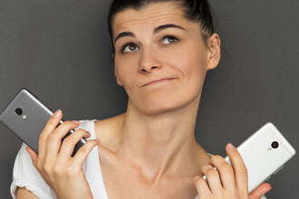 Аналитика МТС: какие смартфоны среднего класса россияне покупали в 2022