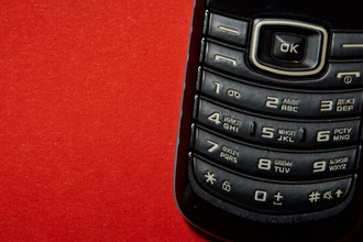 Лучшие кнопочные телефоны: зачем они нужны и какую модель выбрать