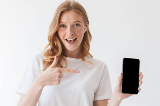 Самые стильные смартфоны 2021: фиолетовый iPhone и шестёрка фаворитов