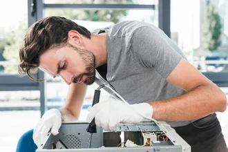 Студент создал алгоритм для прогноза поломок техники за неделю до сбоя