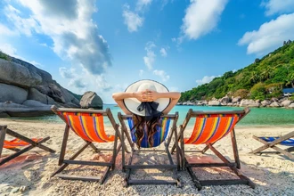 Новогодние каникулы и майские праздники в 2025 году: официальный календарь выходных