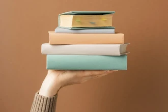 Что почитать из нон-фикшн: загробные миры, мифы о воде и будущее разума