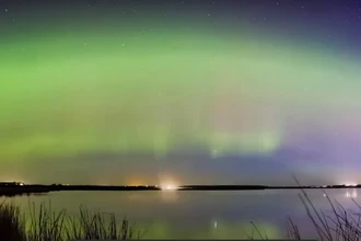 Полярный световой ливень: редчайшее сияние впервые сняли с Земли