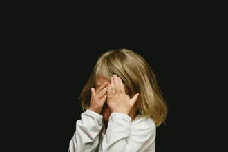 Как способ родов влияет на иммунитет: кесарево сечение и эффективность вакцин