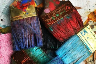 Как реанимировать кисти: 3 способа удалить старую краску ацетоном, уксусом и спиртом