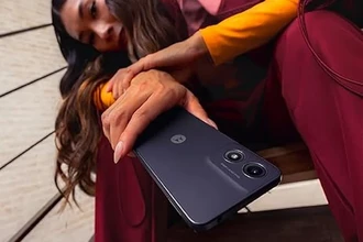 Обзор Moto G04s: недорогой смартфон с продвинутой камерой