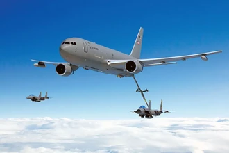 Секреты дозаправки в воздухе: почему даже умная техника пасует перед солнцем