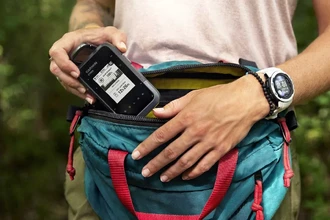 Новый Garmin eTrex Solar: навигатор, который не боится забыть пауэр-банк
