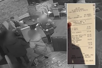 Великобритания: Респектабельные пенсионеры устроили дерзкий побег из ресторана без оплаты