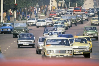 Как учились на водителя в СССР: полгода теории, устройство машины и 10 вопросов на экзамене