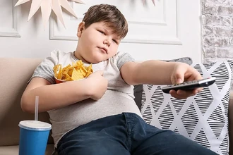 Избыточный вес у подростков: как он связан с риском множественных онкозаболеваний