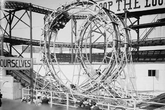 Как обезьяна и ведро воды помогли создать первую петлю на американских горках