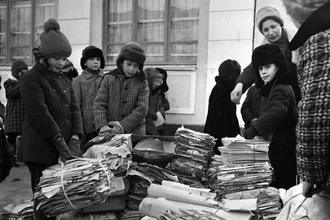 Как в СССР сдавали макулатуру и бутылки: система, мотивация и тотальный сбор вторсырья