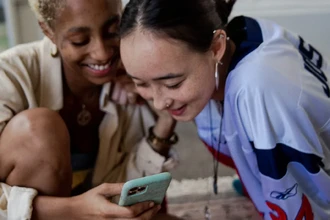 «Гуру» вместо менеджера: как компании меняют названия должностей для поколения Z