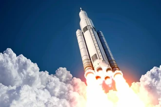 Зачем ракеты такие огромные, если полезная нагрузка в них маленькая?