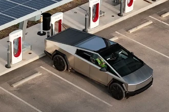 4 проблемных места кузова Cybertruck: упущения Tesla или гениальный замысел?